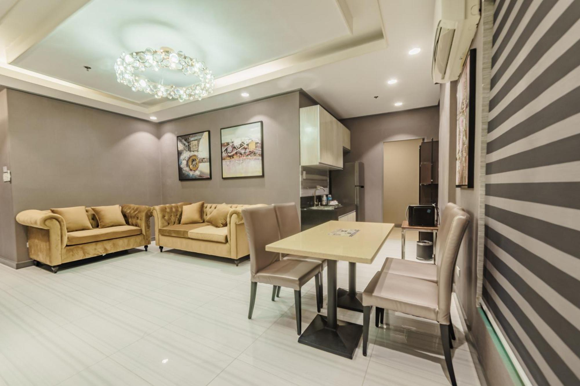 Robertson Hotel Naga  Εξωτερικό φωτογραφία