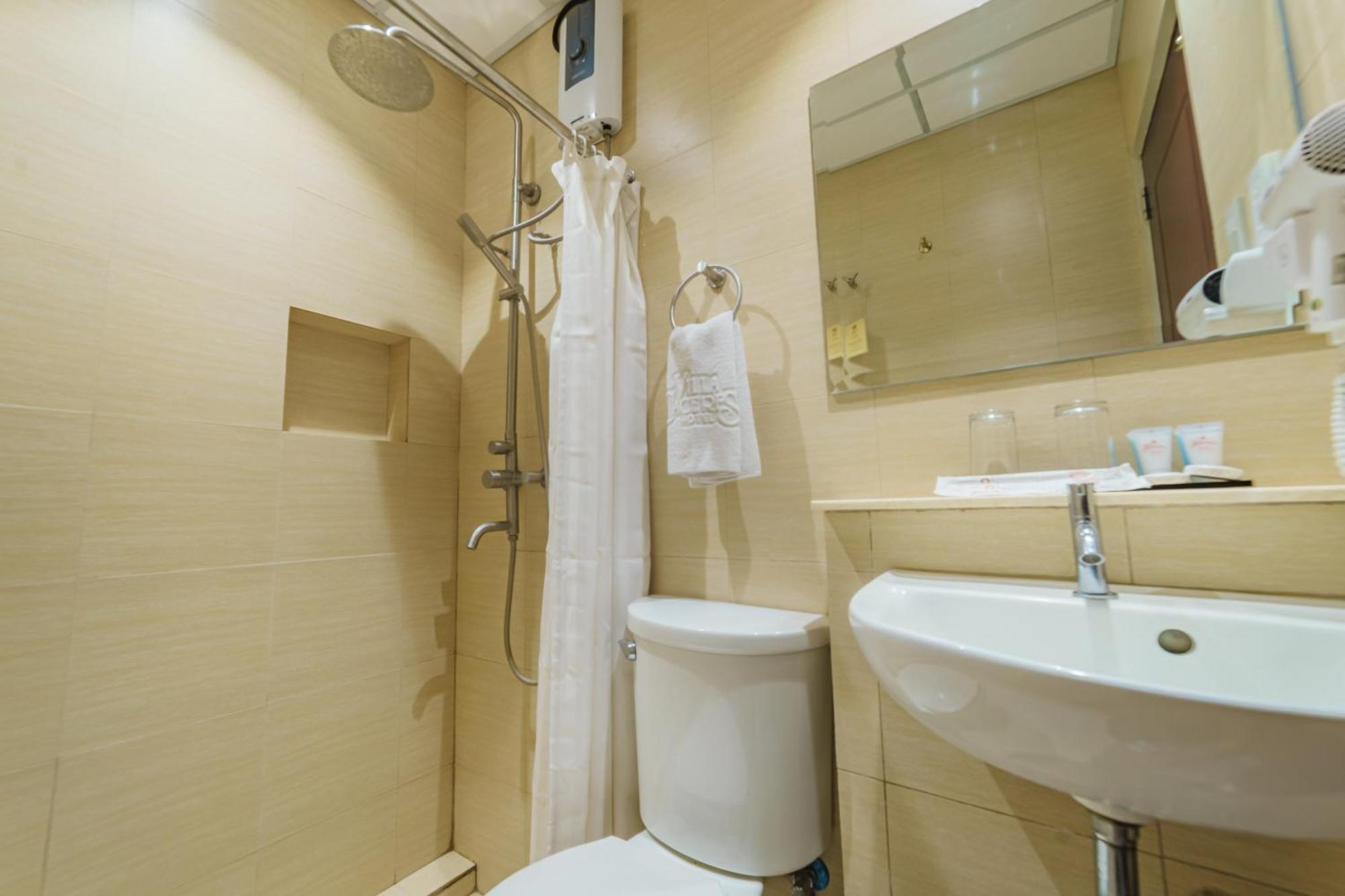 Robertson Hotel Naga  Εξωτερικό φωτογραφία