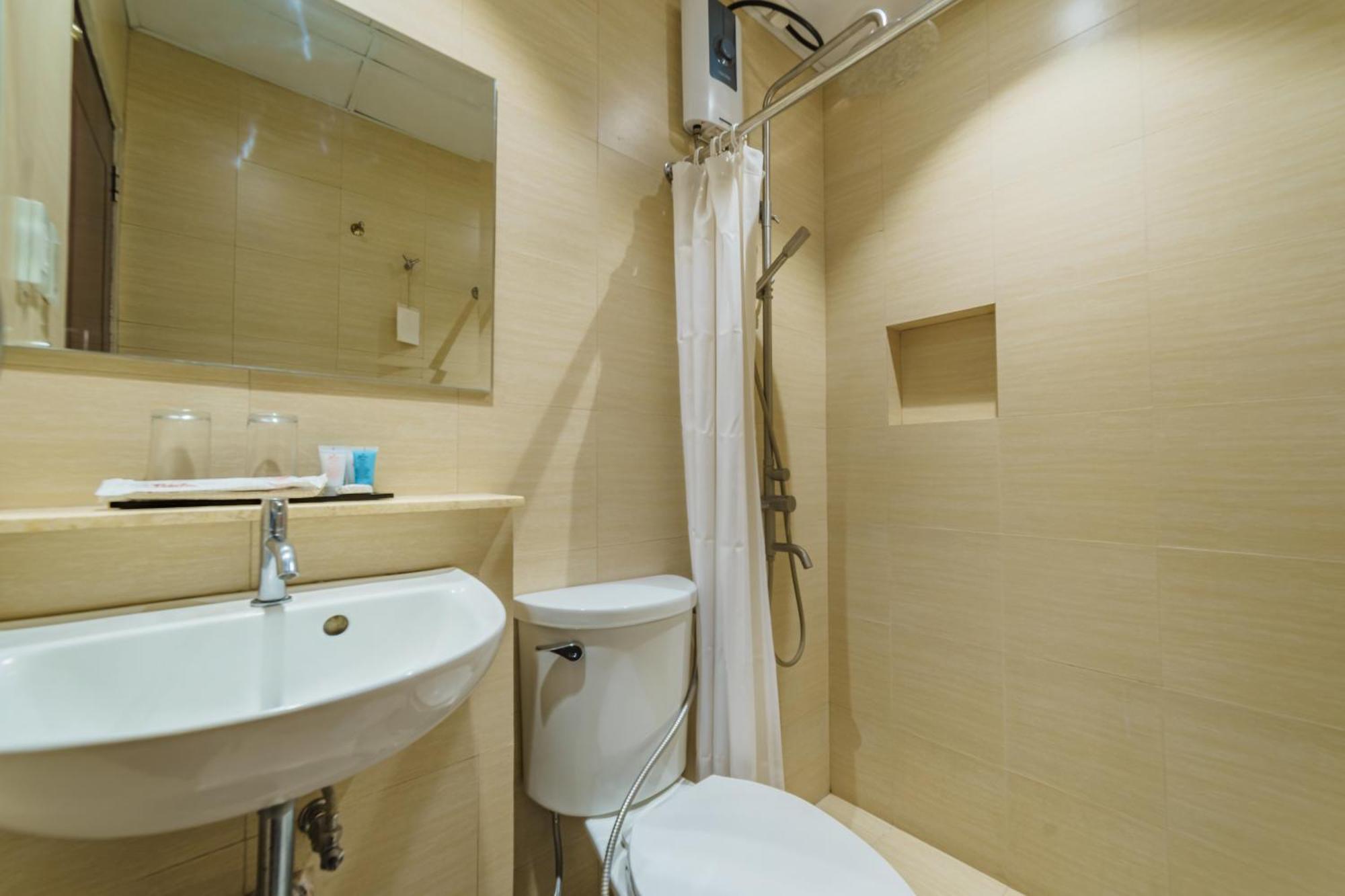 Robertson Hotel Naga  Εξωτερικό φωτογραφία